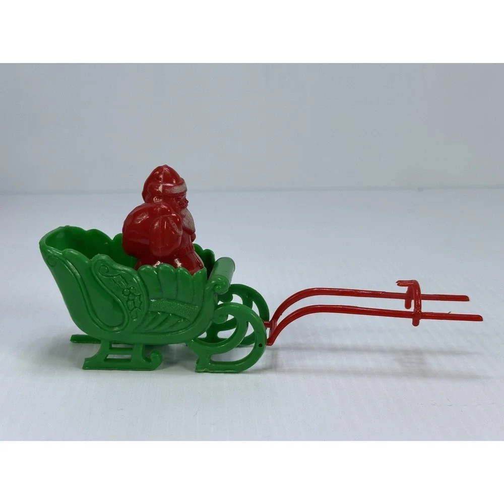 Vintage Christmas Santa Cart Hard Plastic Candy Container